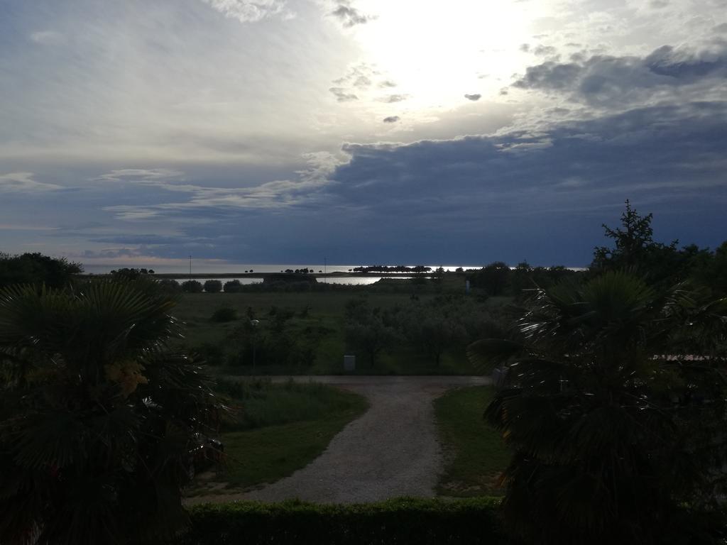 Apartments Sunset Colours Umag Rozac Bagian luar foto